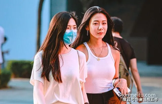 街拍街拍把握好自己的個人定位，這樣你才能夠更好的散發自己的魅力