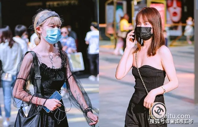 街拍街拍潮流美女，靓麗的時尚穿搭，盡顯随性不羁的夏日風情