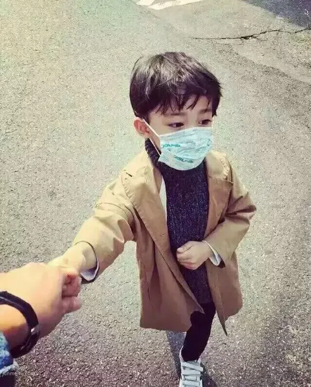 帥氣小正太圖片，可愛又帥氣的小帥哥圖片 4