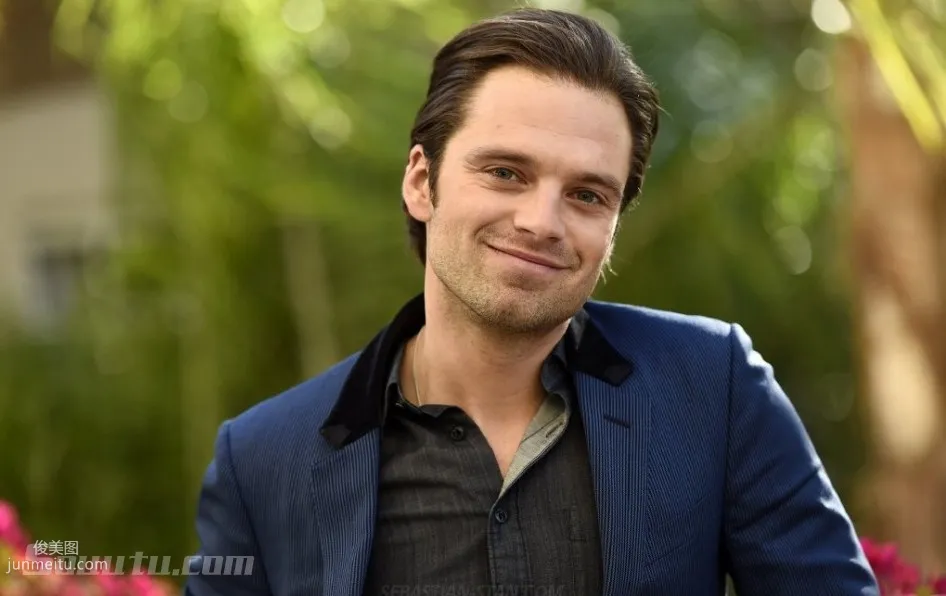 西裝帥哥塞巴斯蒂安-斯坦（Sebastian Stan）寫真 6