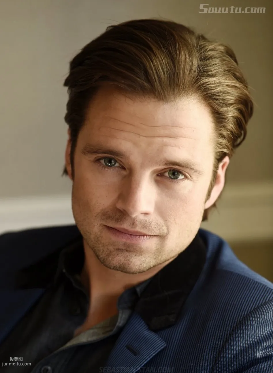 西裝帥哥塞巴斯蒂安-斯坦（Sebastian Stan）寫真 2