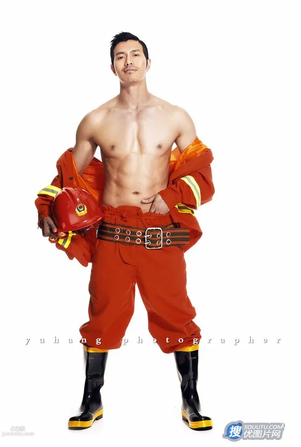 肌肉帅哥李sir时尚写真大片-展型男风尚魅力套图6
