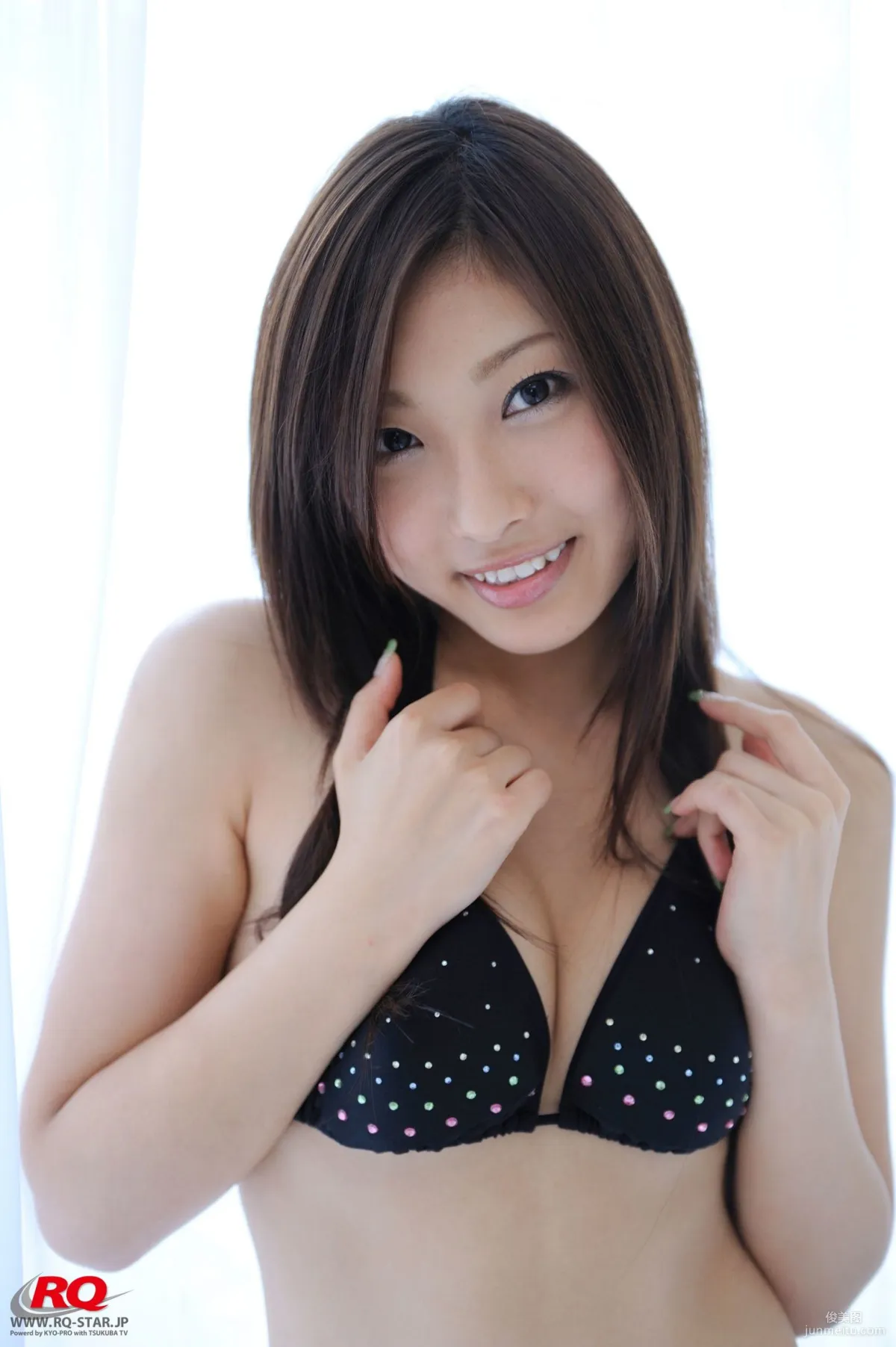 [RQ-STAR] NO.00033 田中冴花 Swim Suits – Black 寫真集 100