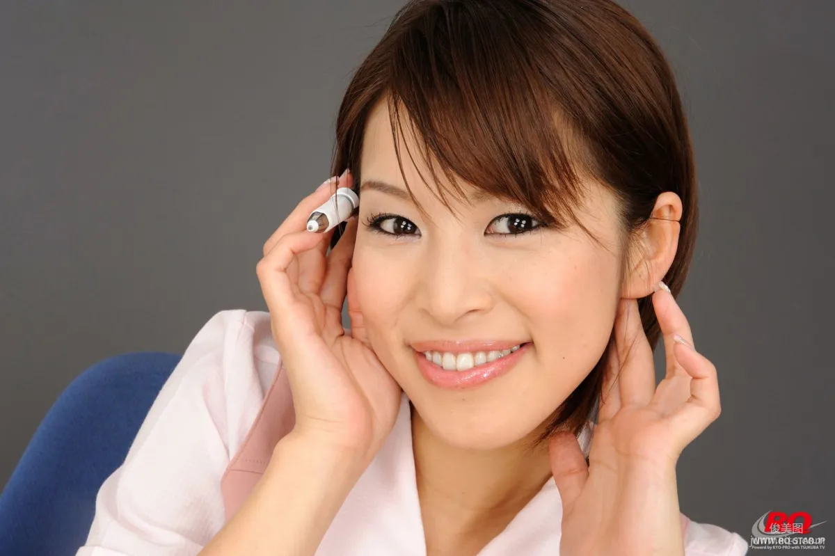 [RQ-STAR] NO.00020 Umi Kurihara 栗原海 Office Lady 寫真集 150