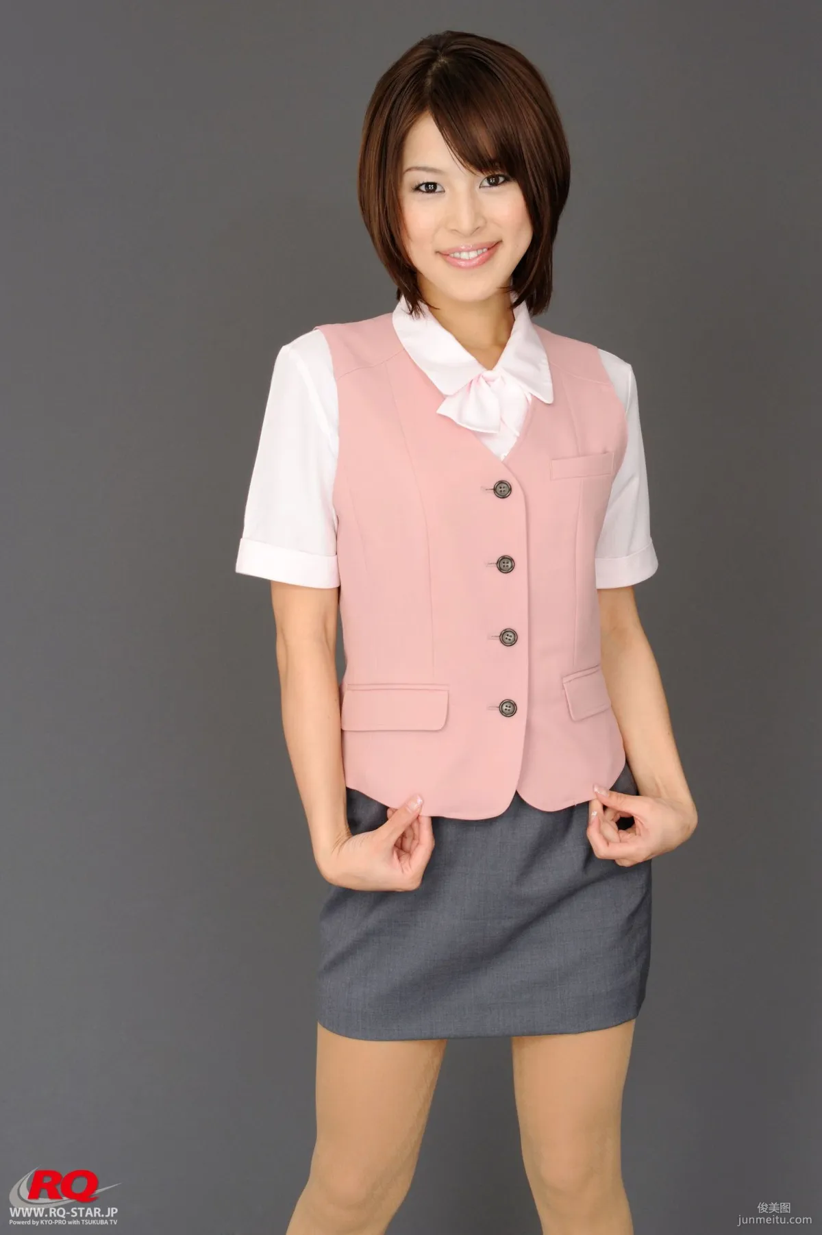 [RQ-STAR] NO.00020 Umi Kurihara 栗原海 Office Lady 寫真集 6