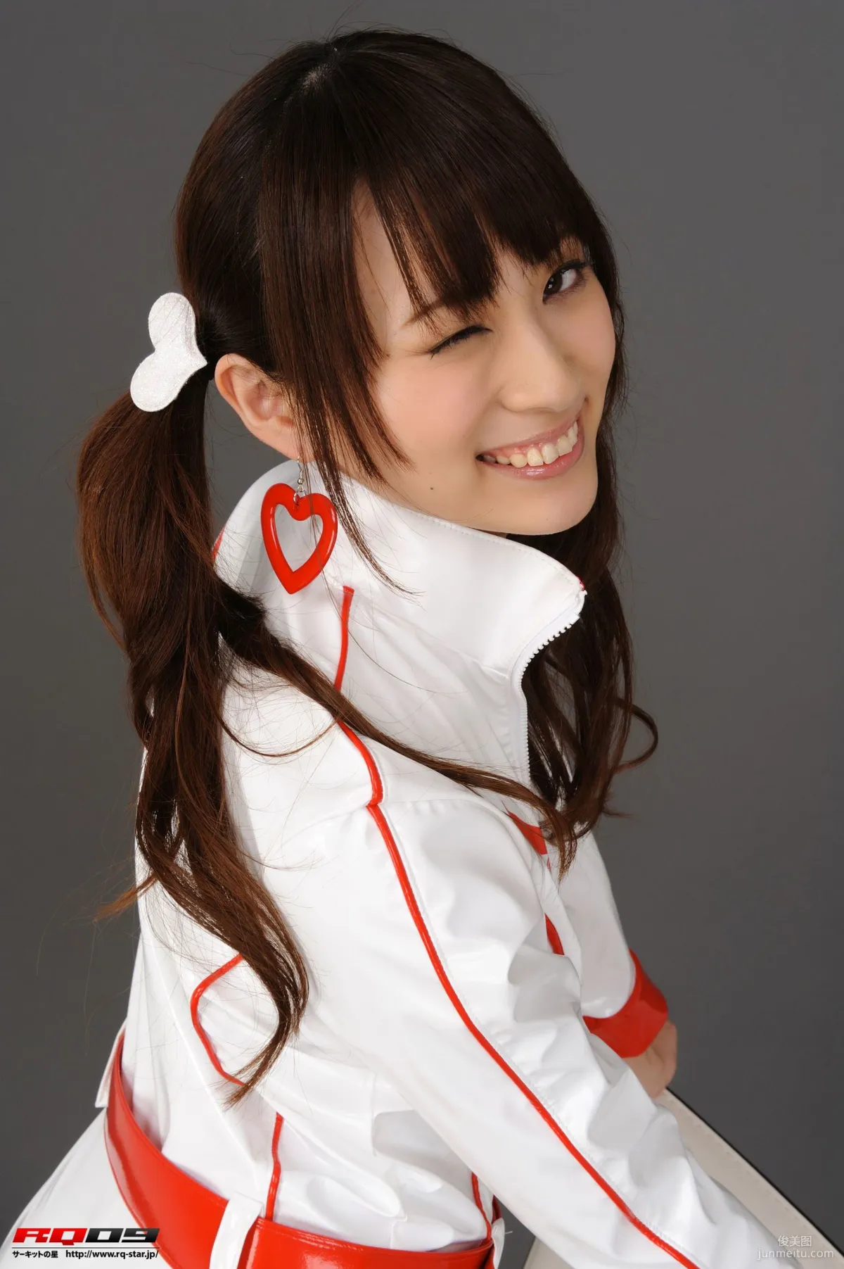 [RQ-STAR] NO.00149 林杏菜 Race Queen – Team Mach 寫真集 59