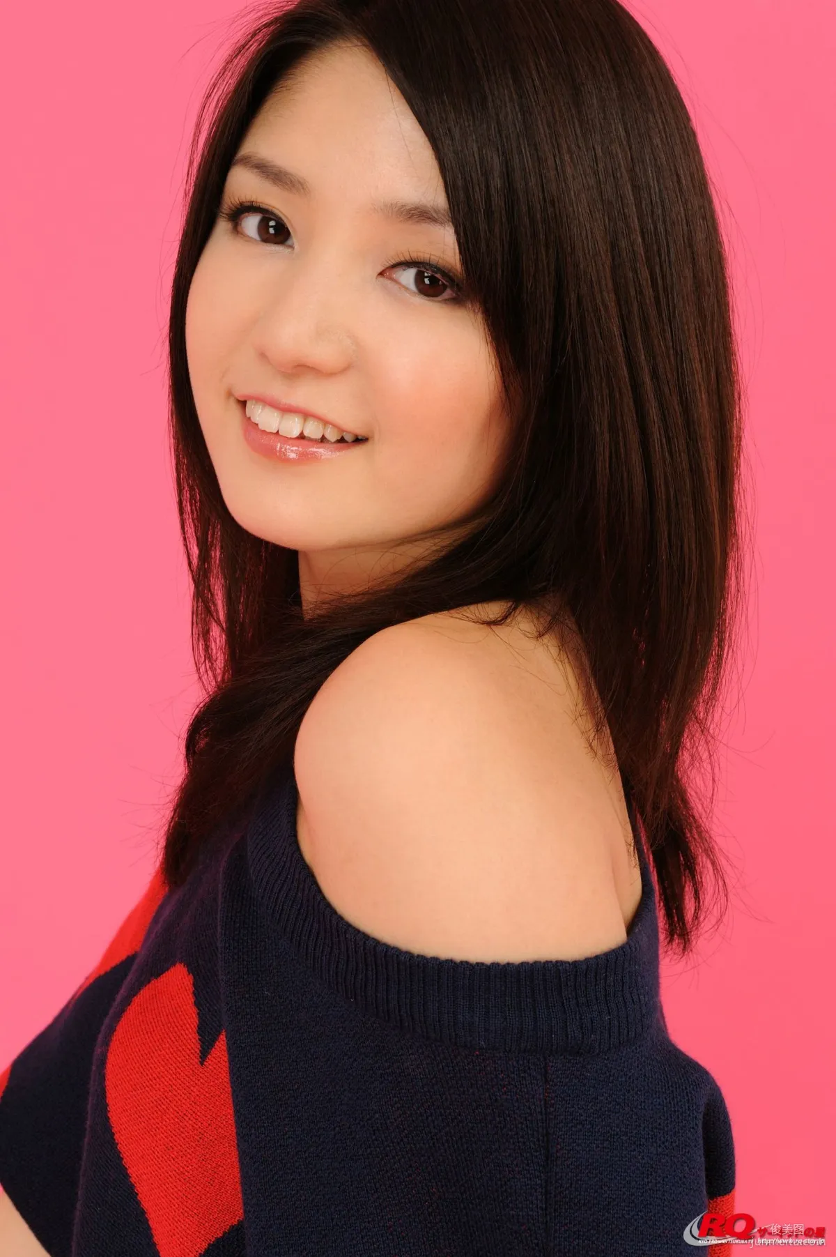 [RQ-STAR] NO.00101 古崎瞳 Private Dress 寫真集 43