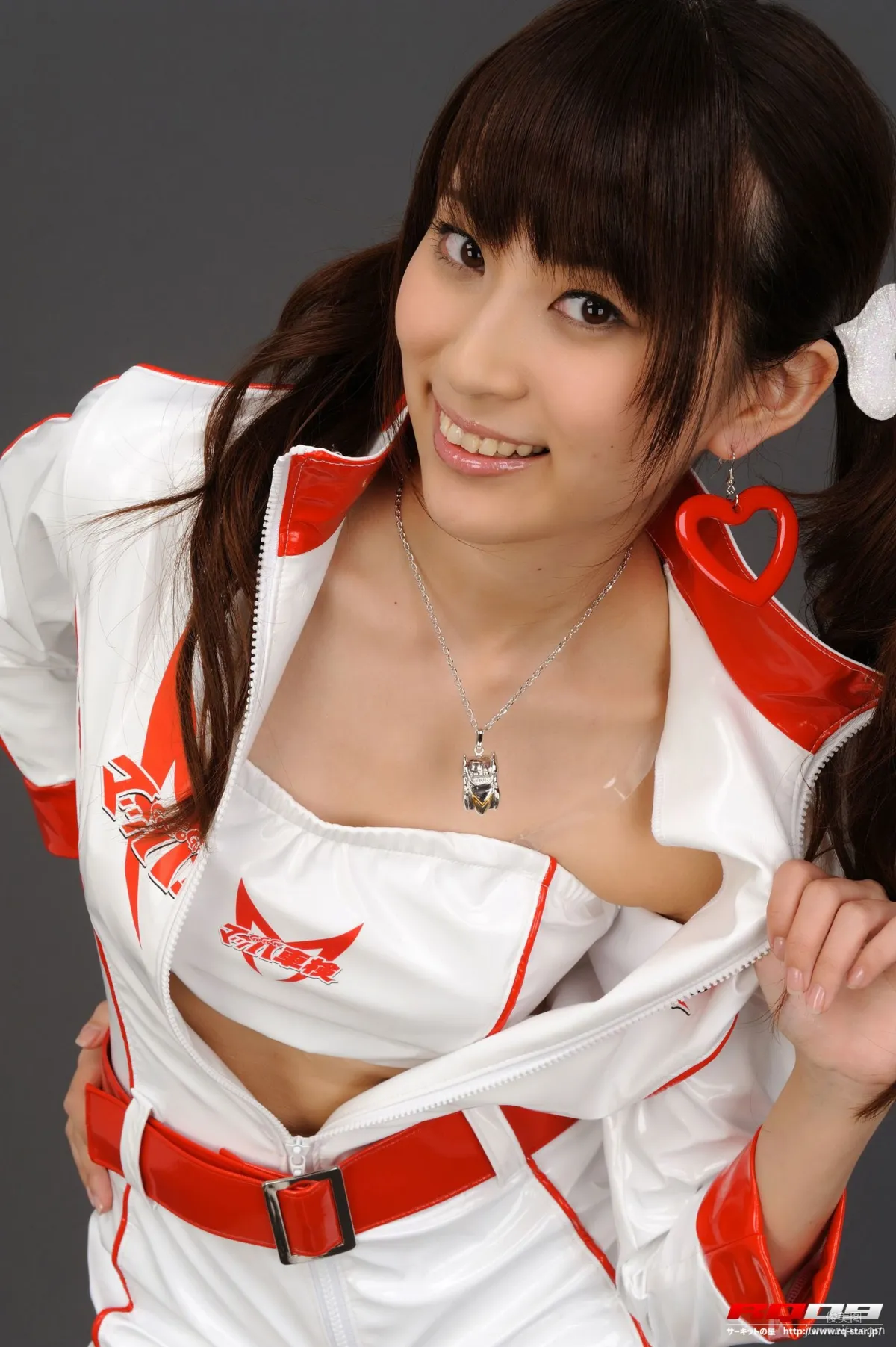 [RQ-STAR] NO.00149 林杏菜 Race Queen – Team Mach 寫真集 27