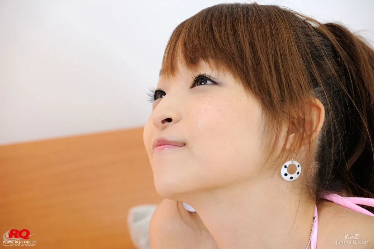 [RQ-STAR] NO.00098 Mio Aoki 青木未央 Swim Suits – Pink 寫真集 13