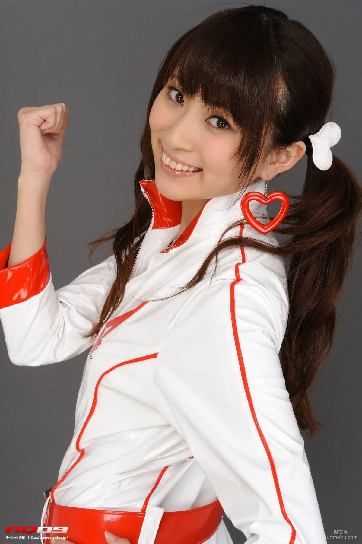 [RQ-STAR] NO.00149 林杏菜 Race Queen – Team Mach 寫真集 14