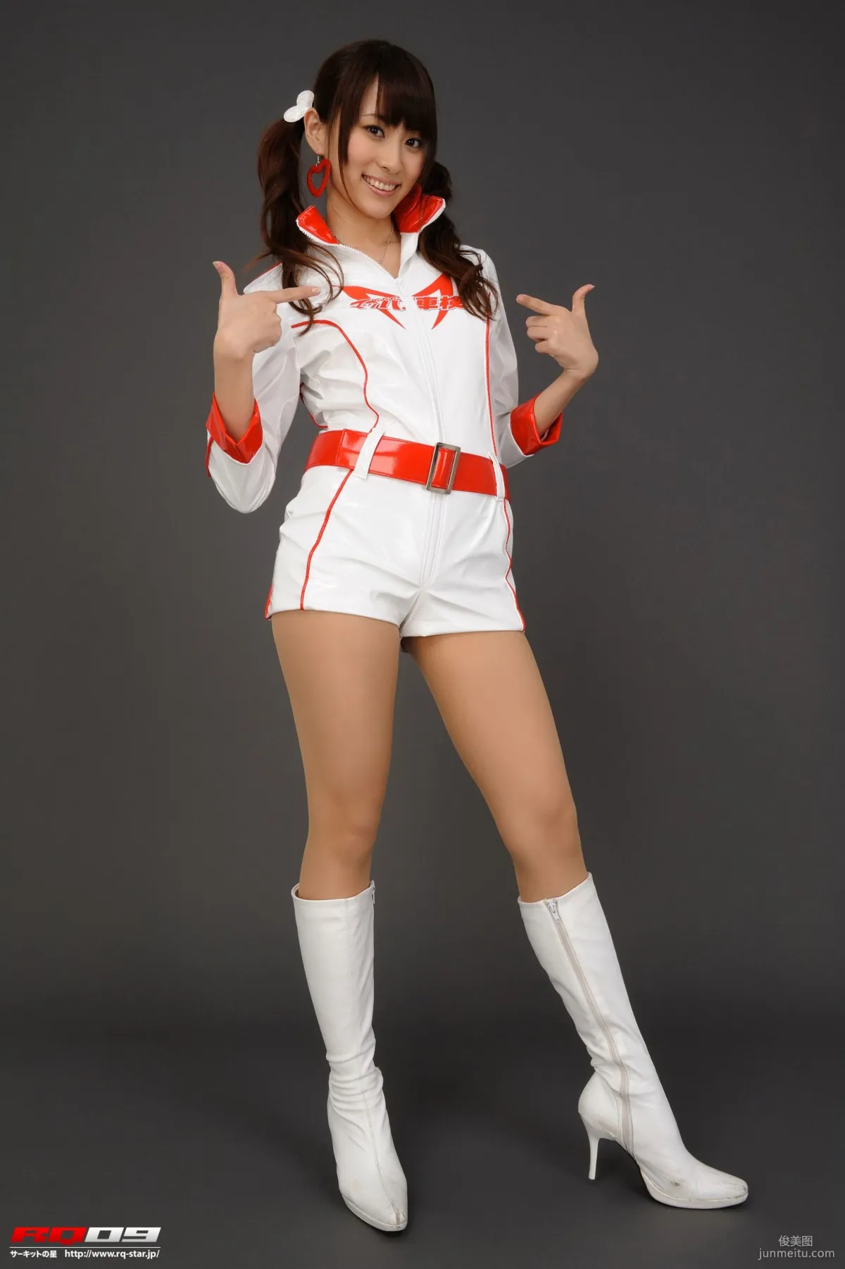 [RQ-STAR] NO.00149 林杏菜 Race Queen – Team Mach 寫真集 6