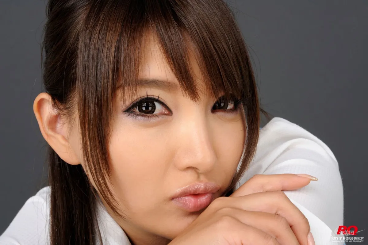 [RQ-STAR] NO.00074 山内智恵 Office Lady 寫真集 70