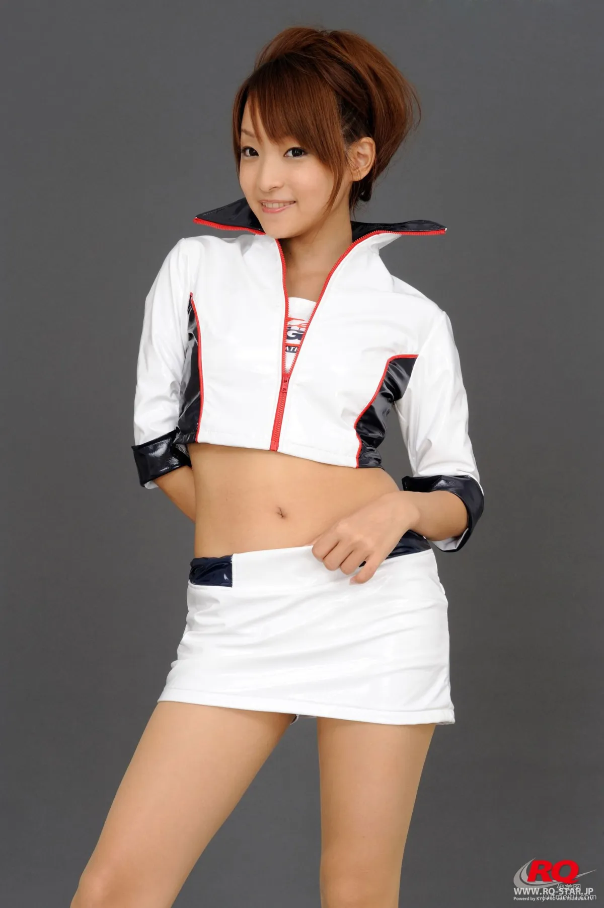 [RQ-STAR] NO.00080 Mio Aoki 青木未央 Race Queen – 2008 5Zigen 寫真集 12