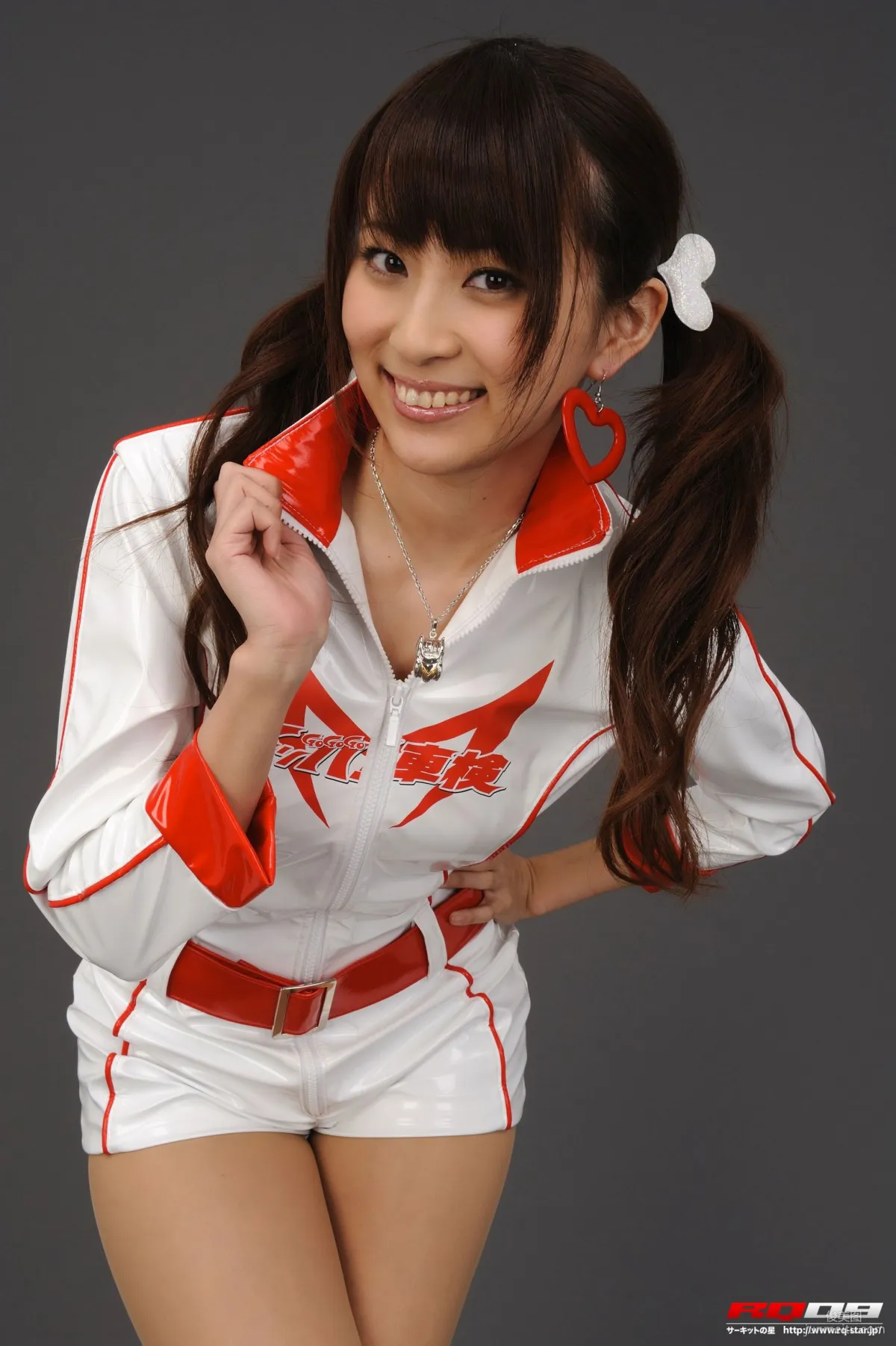 [RQ-STAR] NO.00149 林杏菜 Race Queen – Team Mach 写真集4