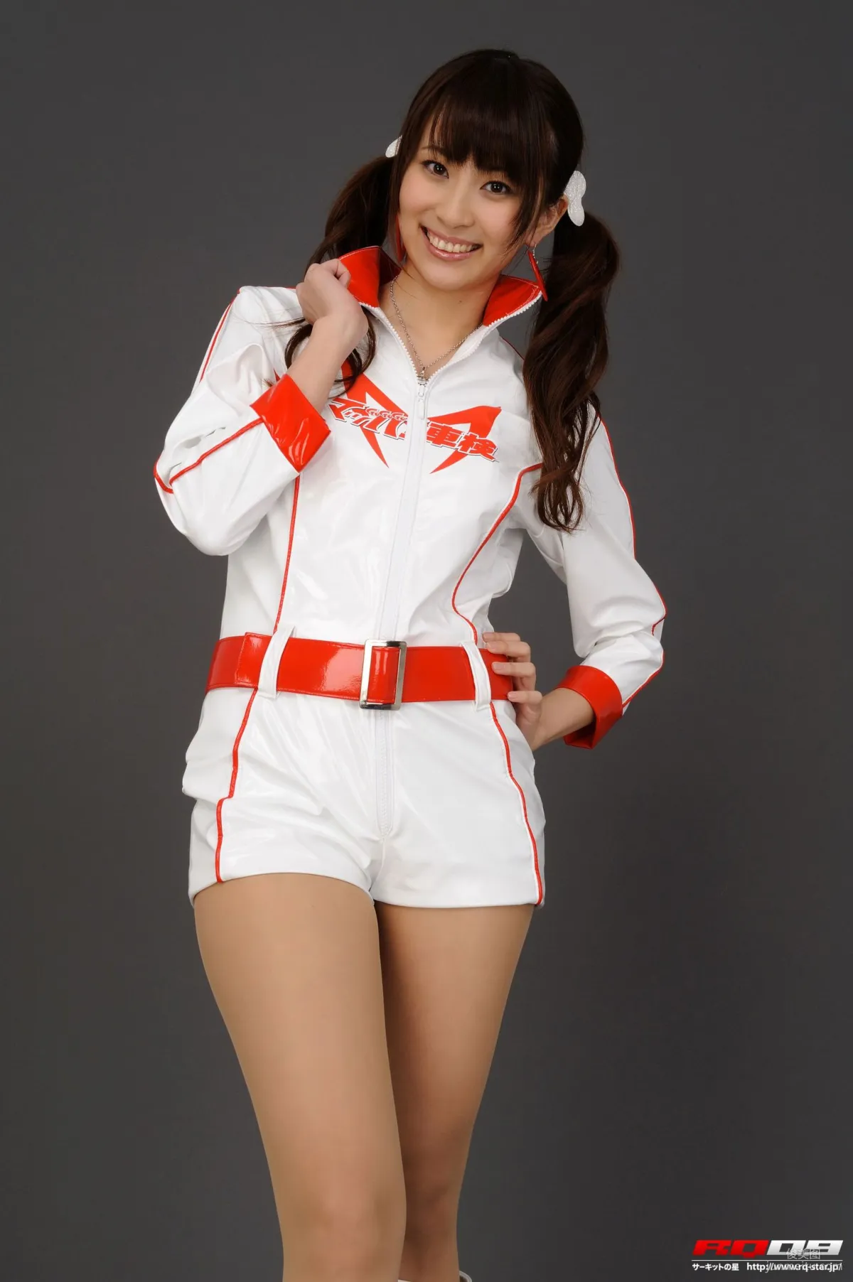 [RQ-STAR] NO.00149 林杏菜 Race Queen – Team Mach 写真集2
