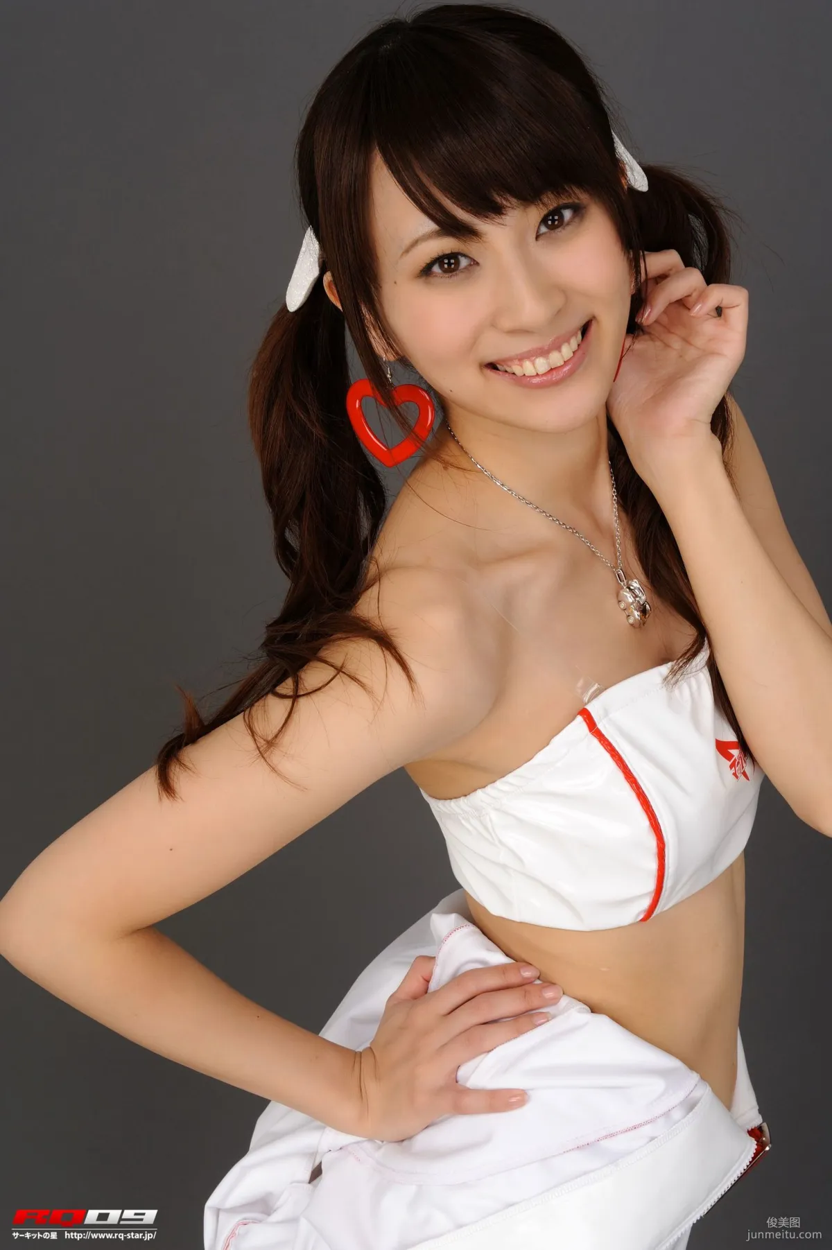[RQ-STAR] NO.00149 林杏菜 Race Queen – Team Mach 寫真集 102