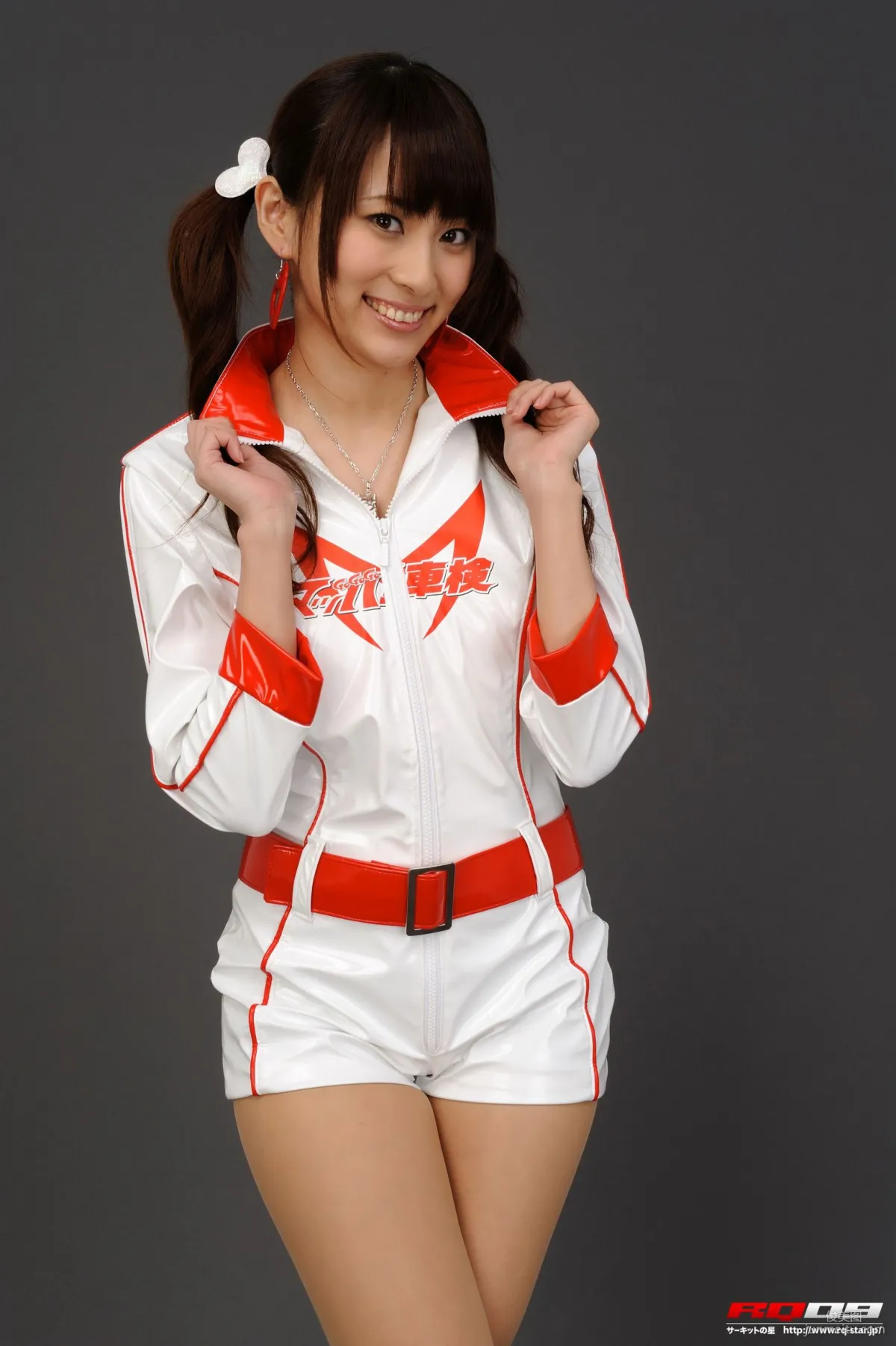 [RQ-STAR] NO.00149 林杏菜 Race Queen – Team Mach 写真集3