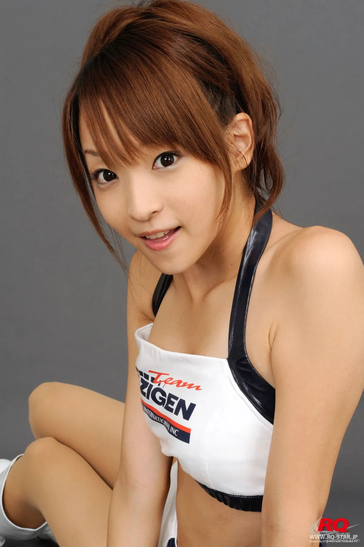 [RQ-STAR] NO.00080 Mio Aoki 青木未央 Race Queen – 2008 5Zigen 寫真集 84