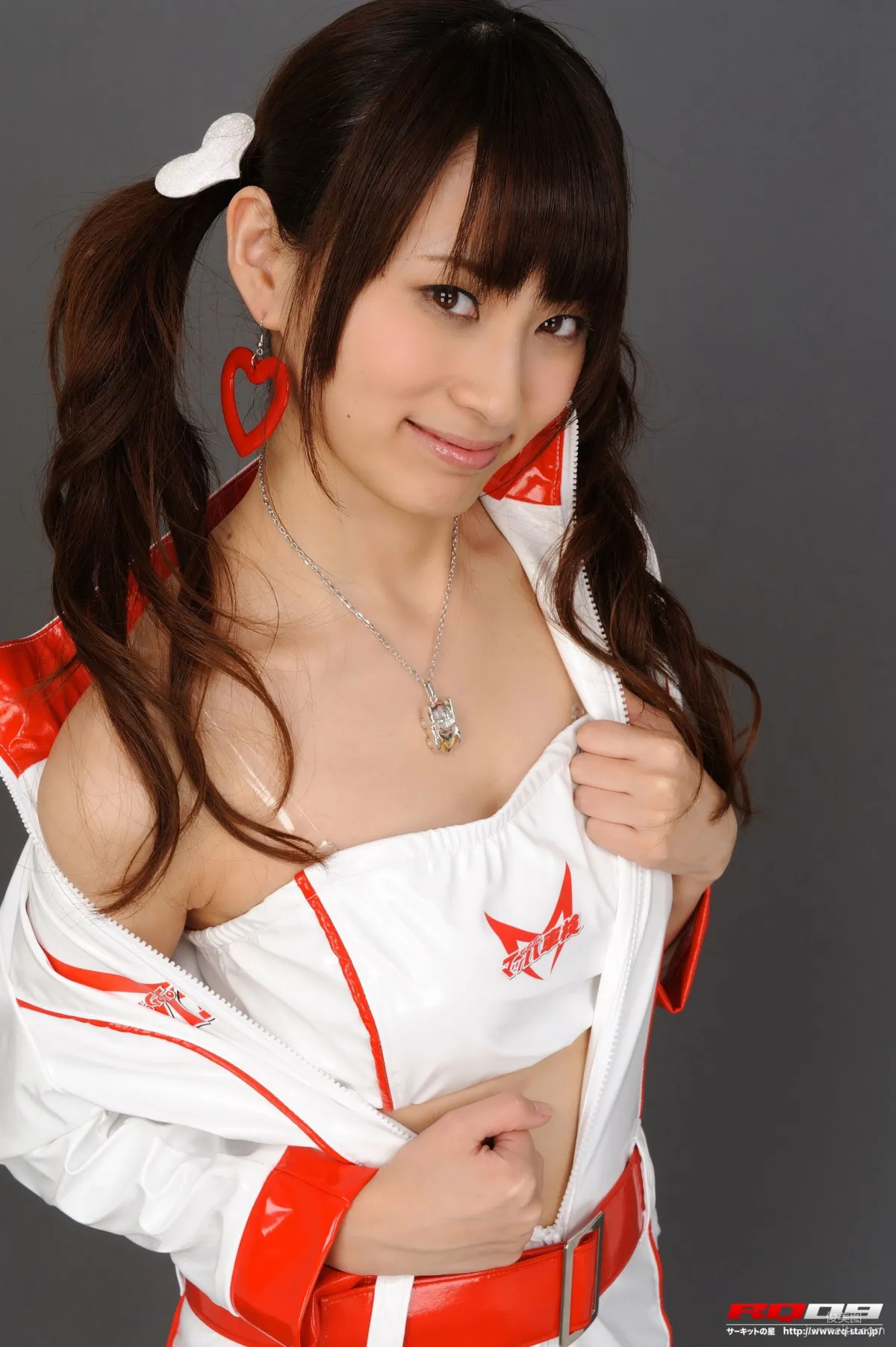 [RQ-STAR] NO.00149 林杏菜 Race Queen – Team Mach 寫真集 81