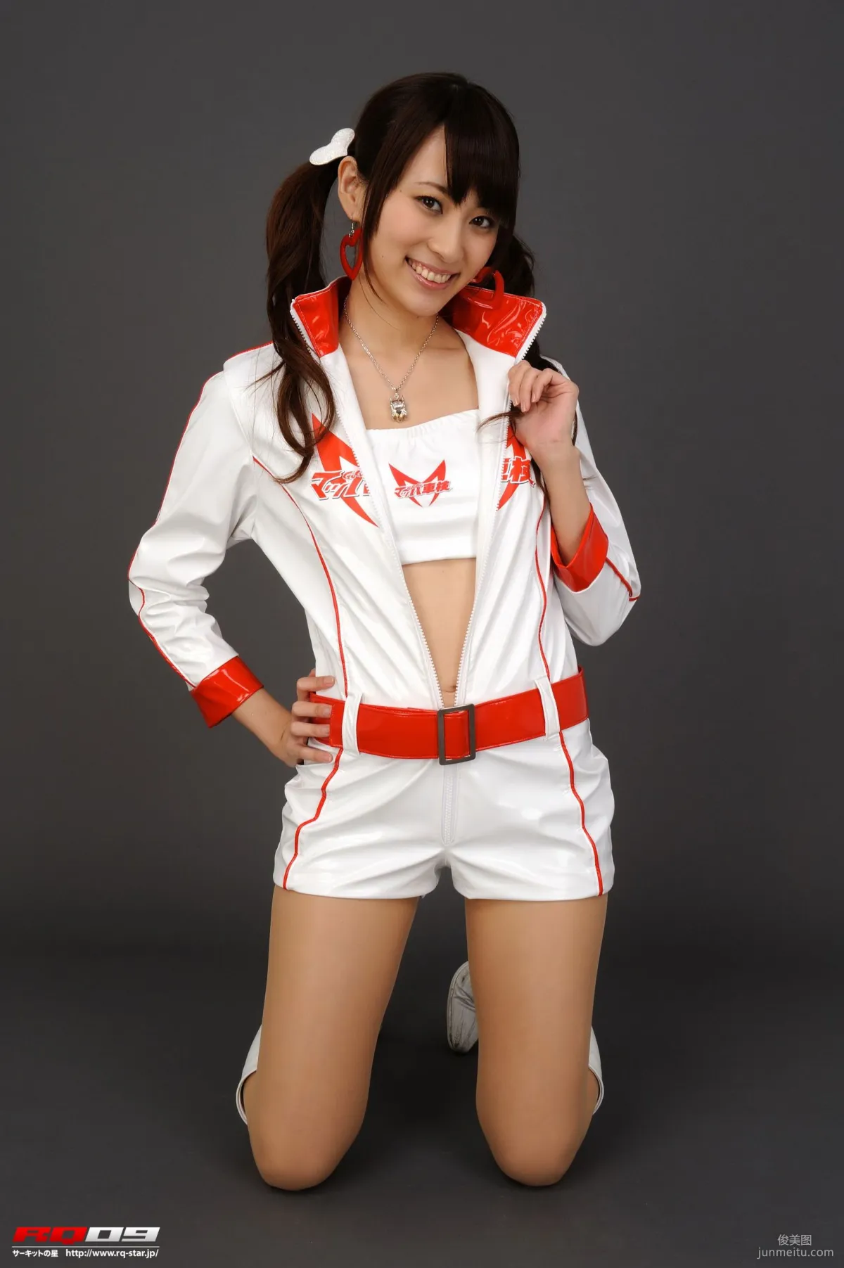 [RQ-STAR] NO.00149 林杏菜 Race Queen – Team Mach 寫真集 118