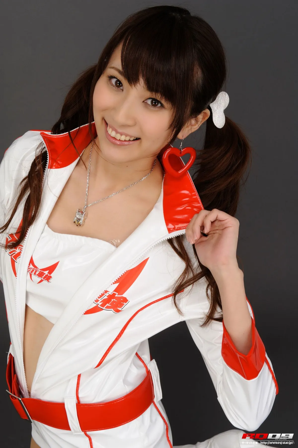 [RQ-STAR] NO.00149 林杏菜 Race Queen – Team Mach 寫真集 125