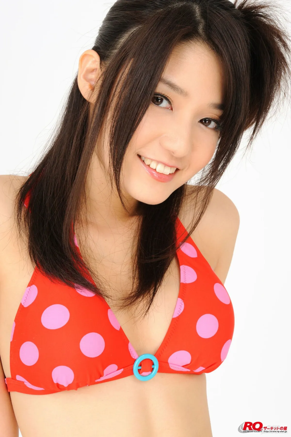 [RQ-STAR] NO.00105 古崎瞳 Swim Suits – Red 泳裝寫真集 66