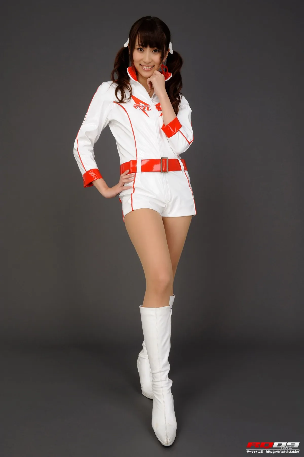 [RQ-STAR] NO.00149 林杏菜 Race Queen – Team Mach 写真集1