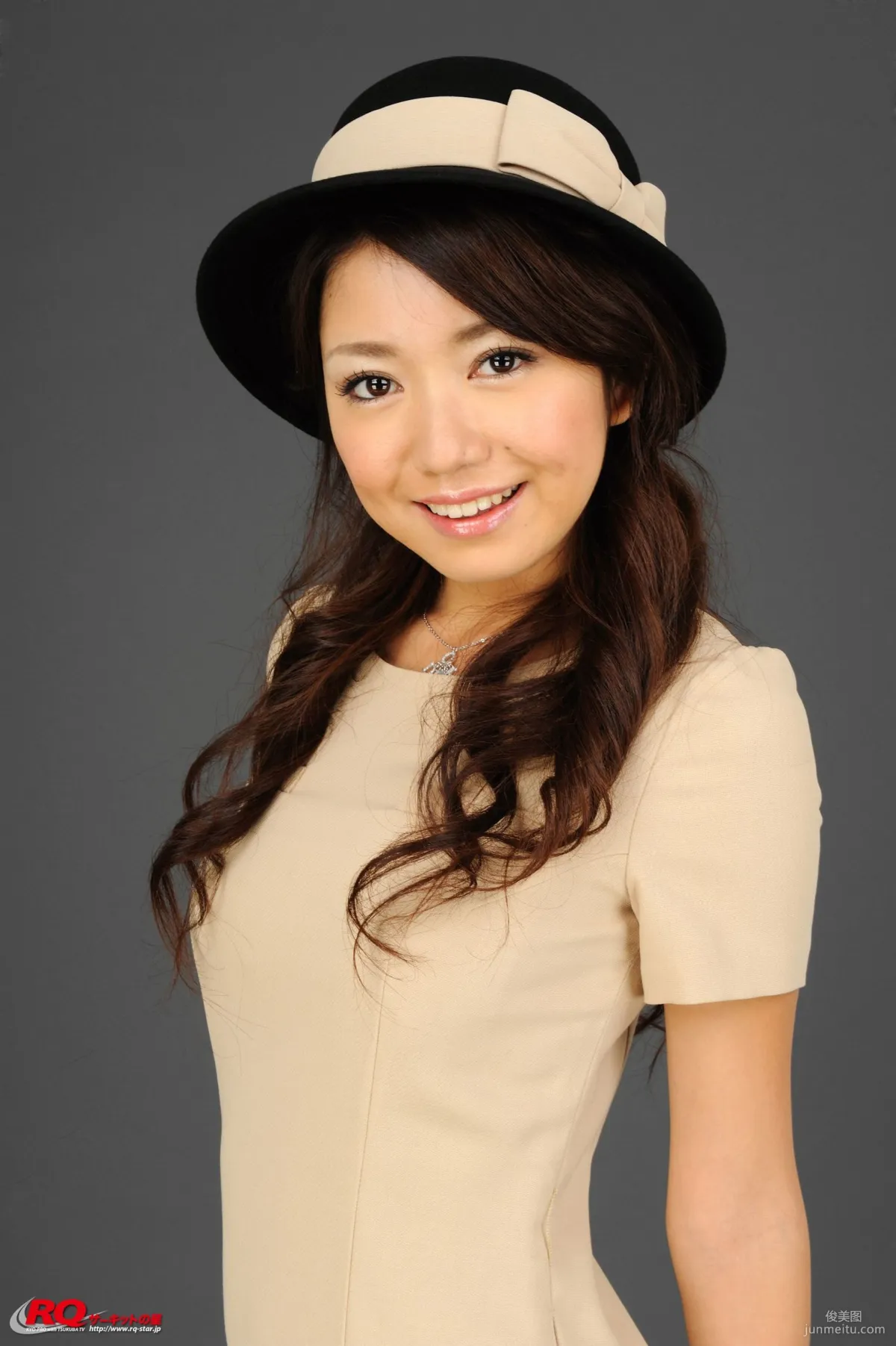 [RQ-STAR] NO.00115 稻垣慶子 Elevator Girl 寫真集 90