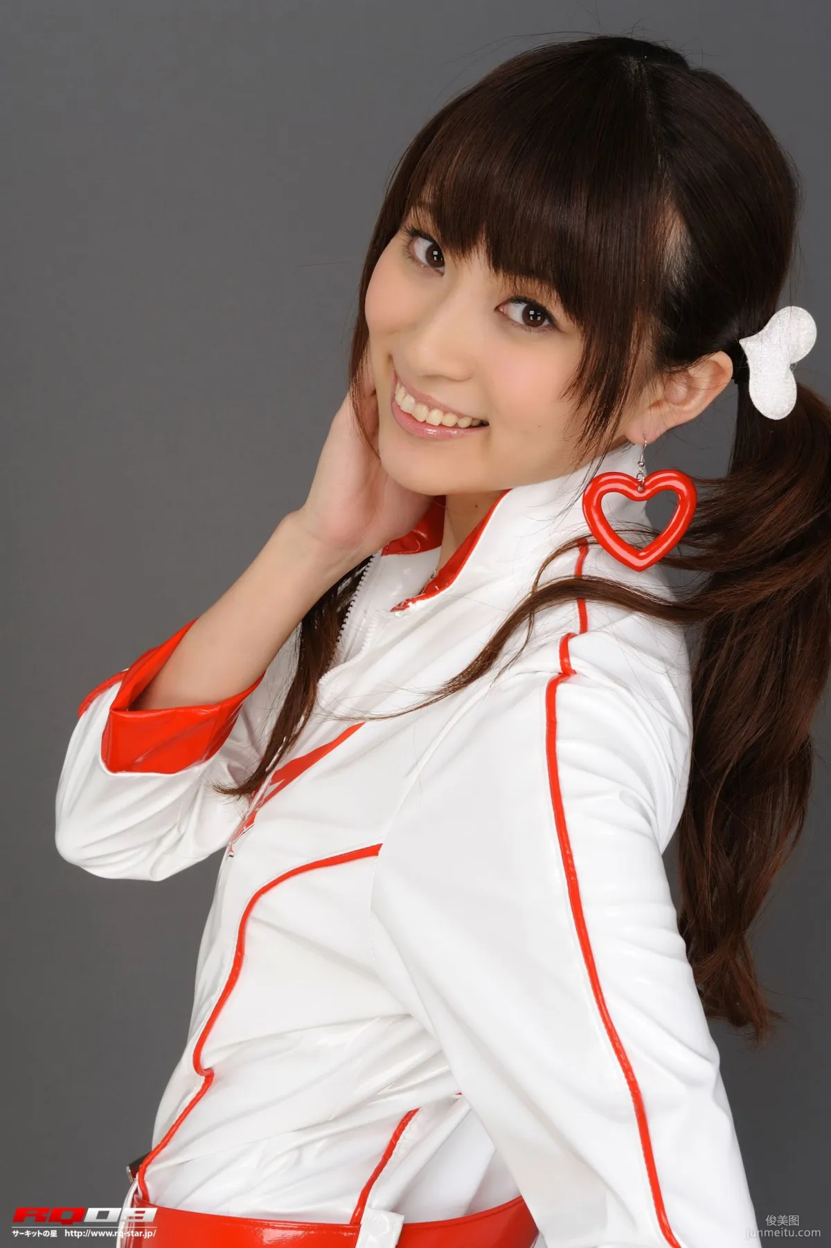 [RQ-STAR] NO.00149 林杏菜 Race Queen – Team Mach 寫真集 15