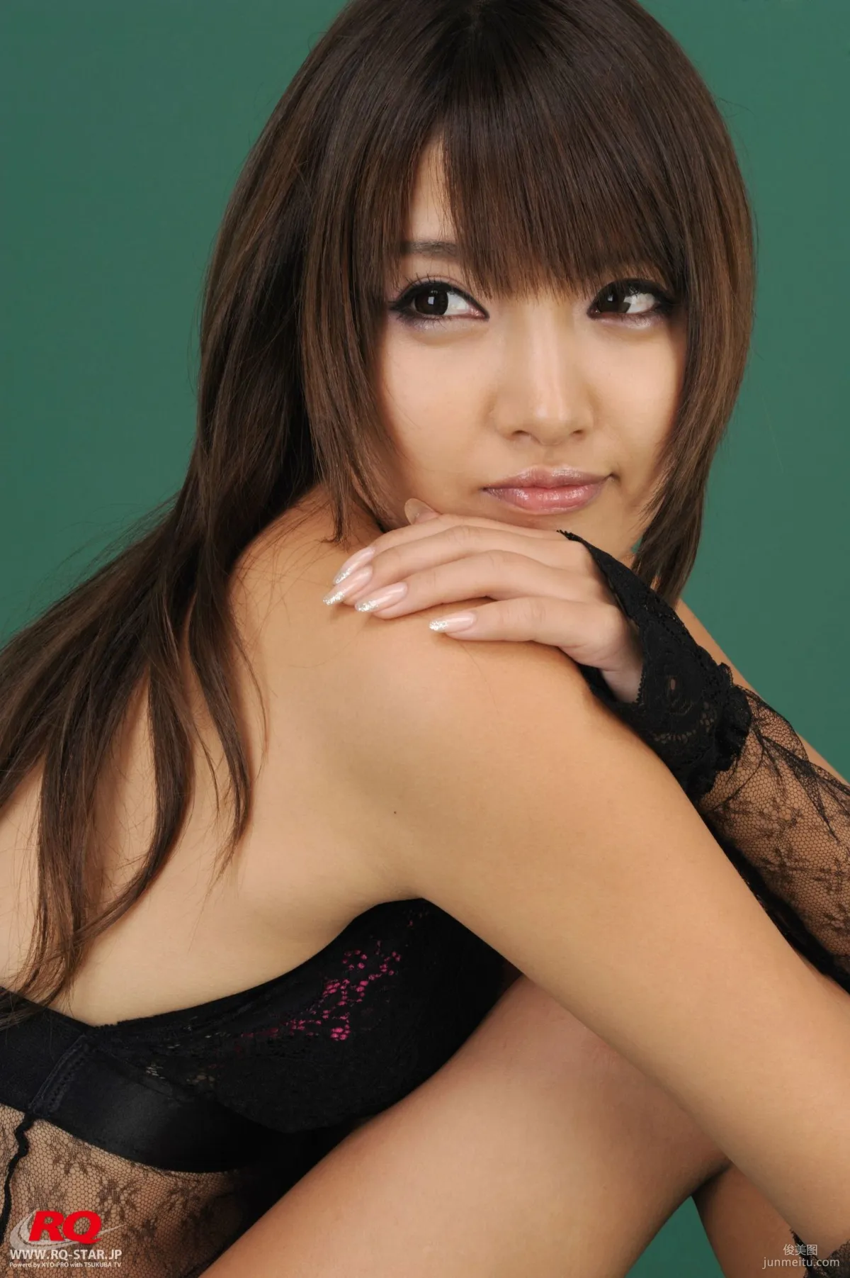 [RQ-STAR] NO.00079 山内智恵 Swim Suits – Black 寫真集 39