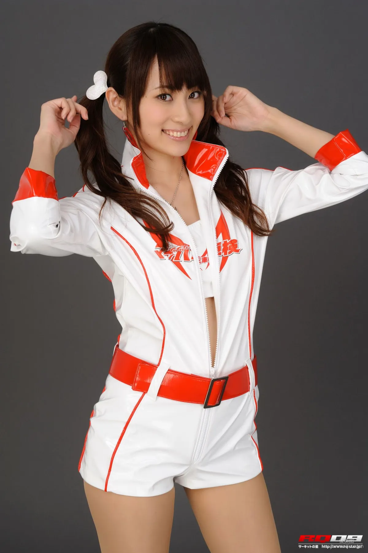 [RQ-STAR] NO.00149 林杏菜 Race Queen – Team Mach 寫真集 26