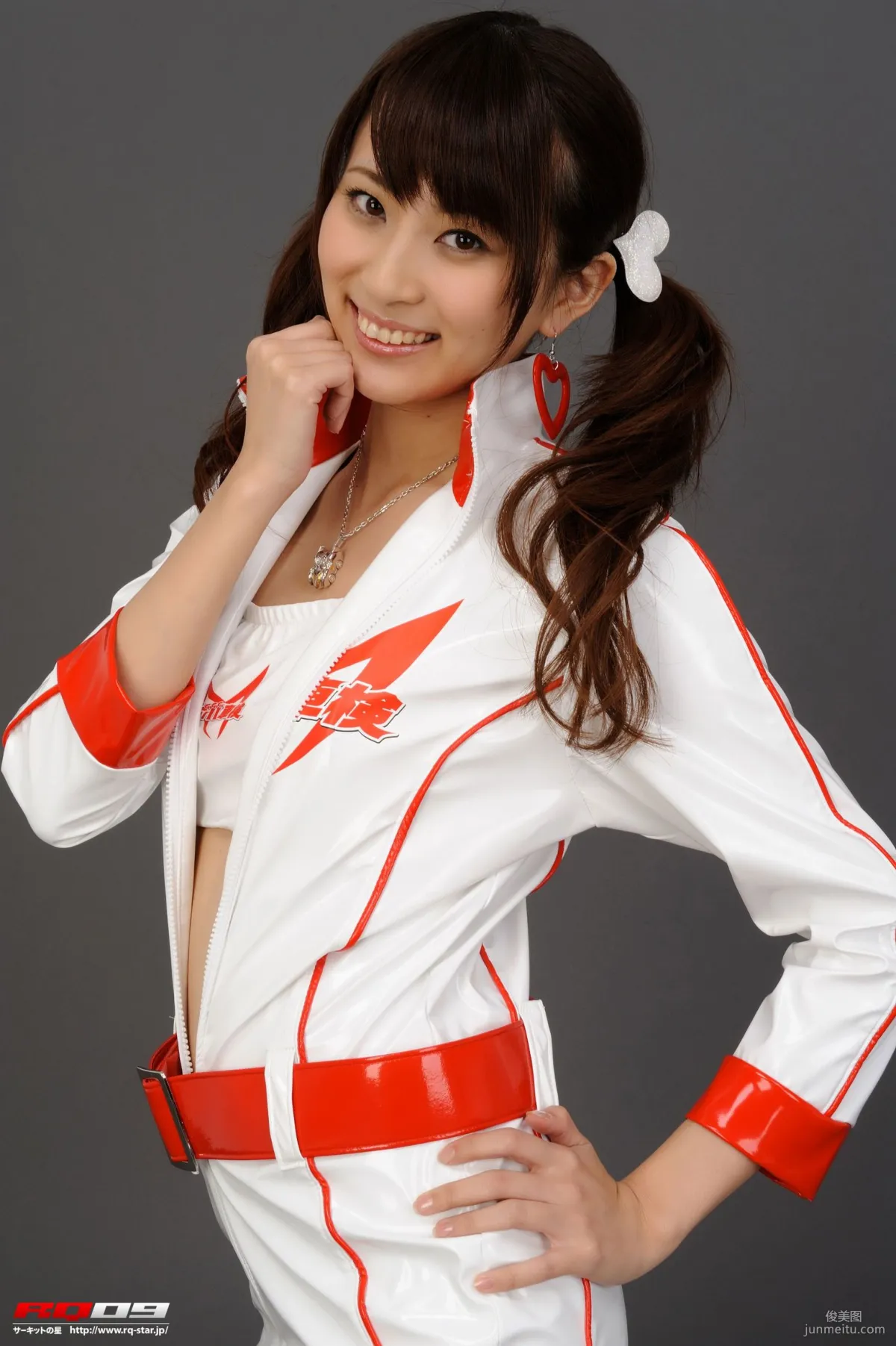 [RQ-STAR] NO.00149 林杏菜 Race Queen – Team Mach 寫真集 124