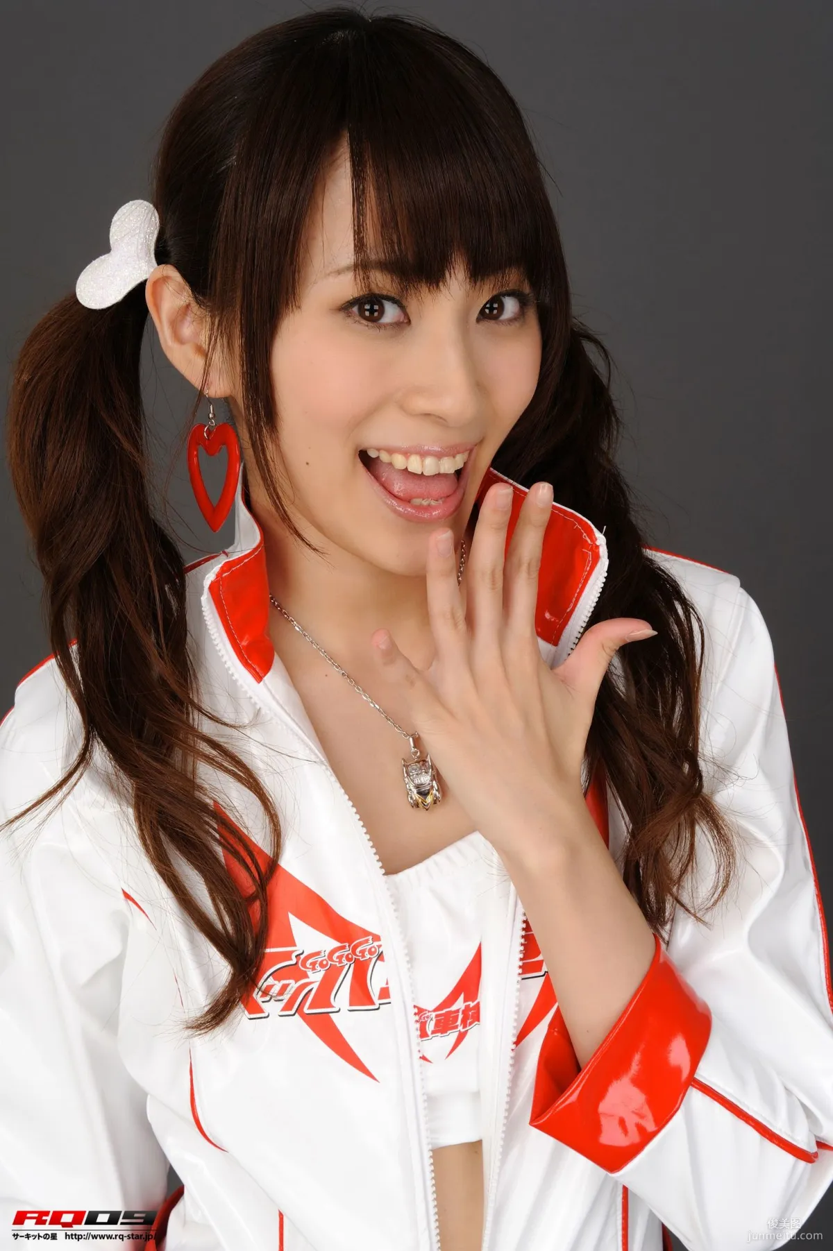 [RQ-STAR] NO.00149 林杏菜 Race Queen – Team Mach 寫真集 28