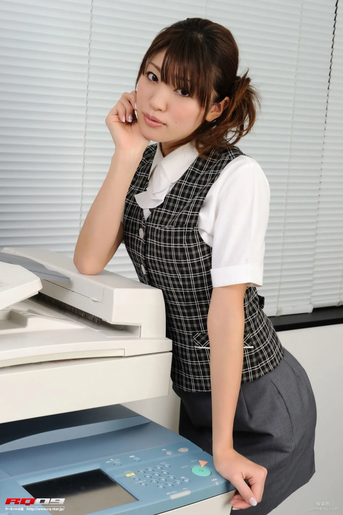 [RQ-STAR] NO.00240 矢代梢 Office Lady 辦公室女郎 寫真集 20