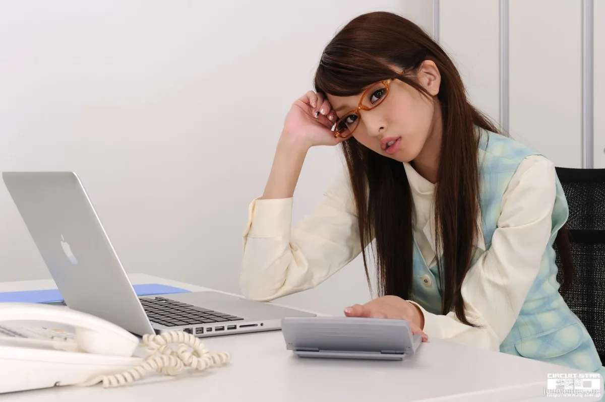 [RQ-STAR] NO.00293 黒沢美憐 Office Lady辦公室女郎 寫真集 92