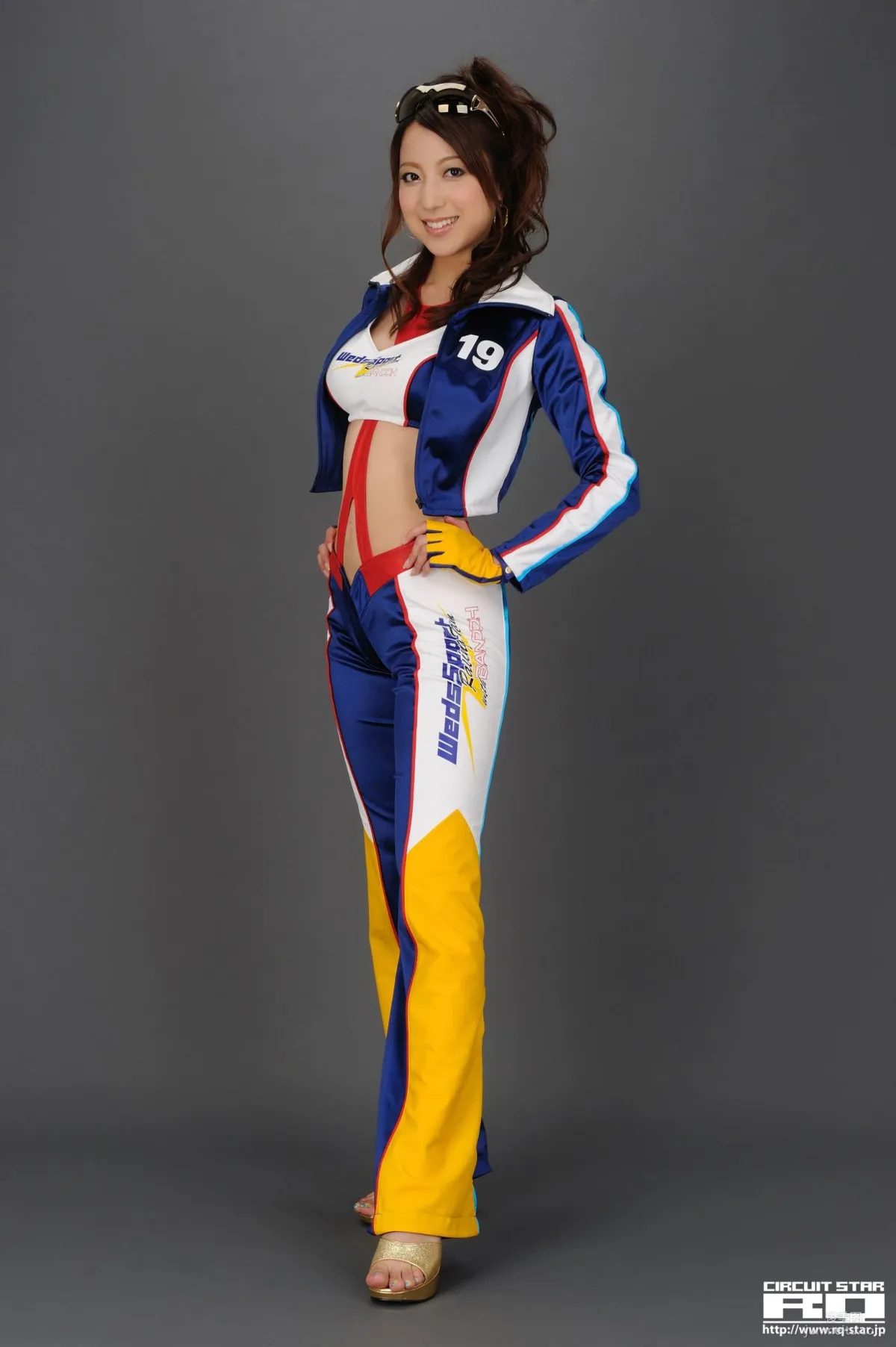 [RQ-STAR] NO.00301 横山かおり Race Queen 写真集1