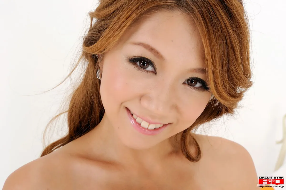 [RQ-STAR] NO.00335 松谷裕美 Swim Suits 泳裝 寫真集 120