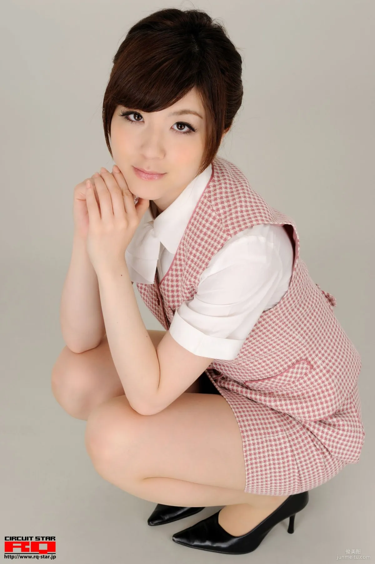 [RQ-STAR] NO.00365 荒木よし穂 Office Lady 辦公室女郎 寫真集 99