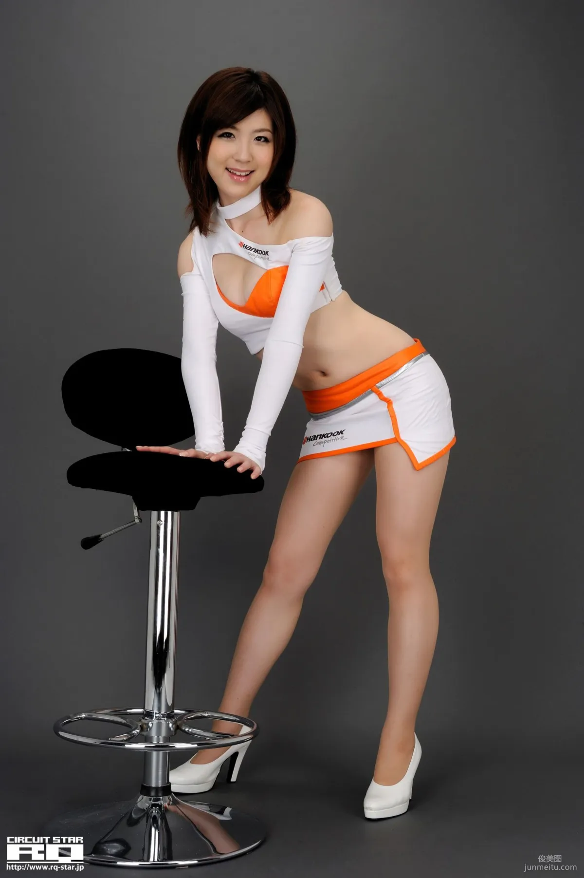 [RQ-STAR] NO.00364 荒木よし穂 Race Queen 寫真集 38