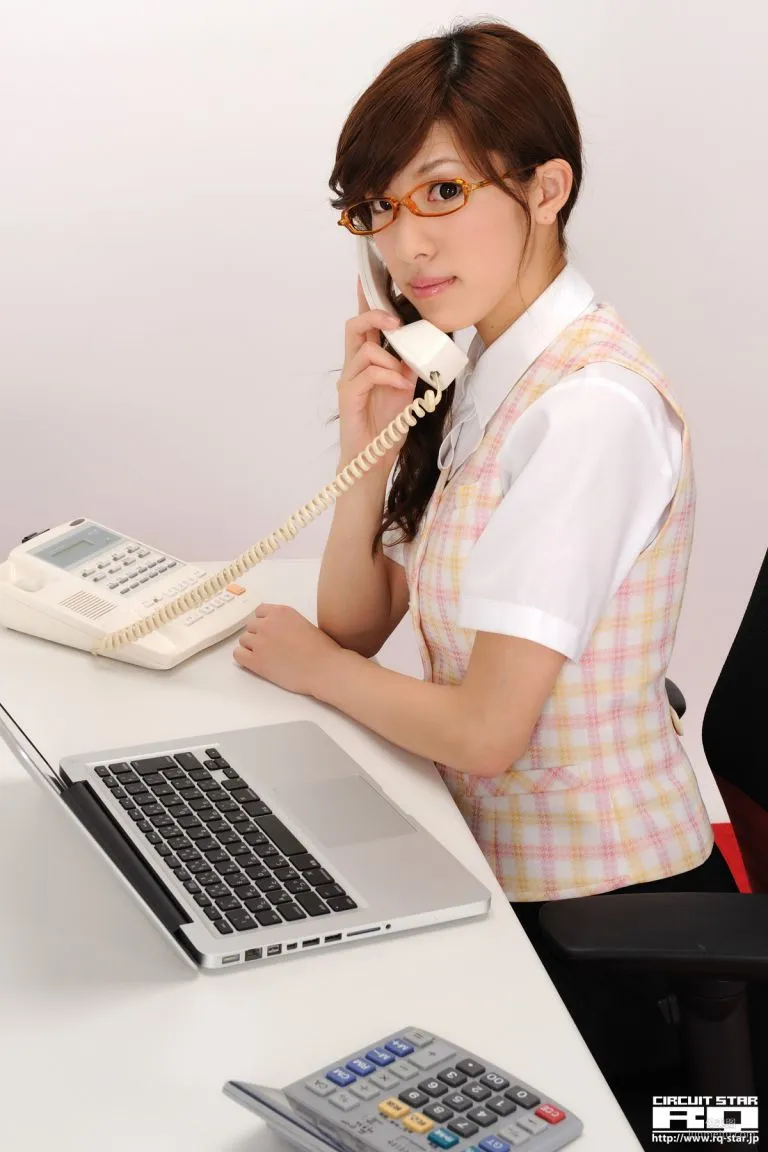 [RQ-STAR] NO.00280 Mana Mizuno 水乃麻奈 Office Lady 写真集76