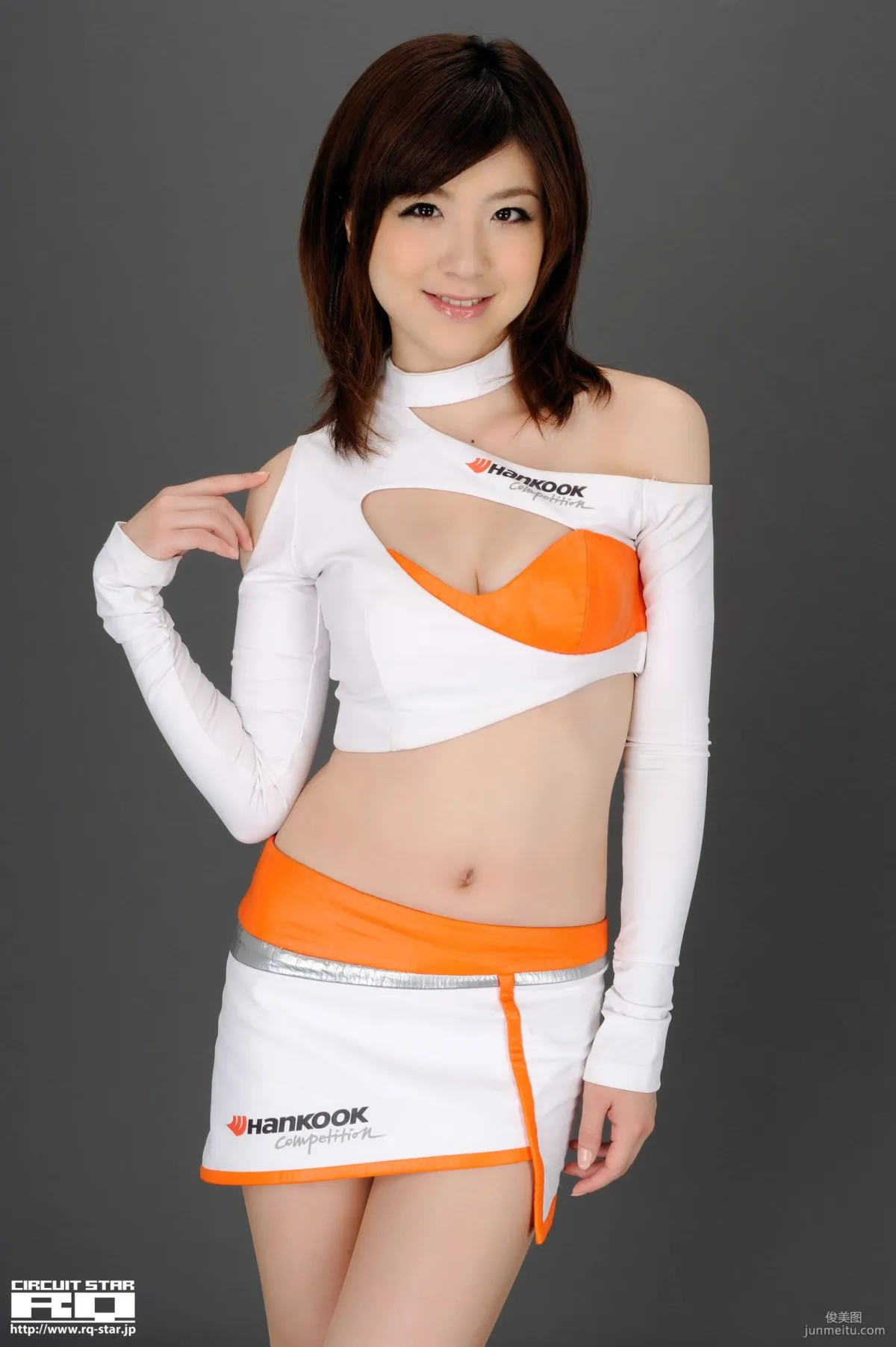 [RQ-STAR] NO.00364 荒木よし穂 Race Queen 寫真集 25