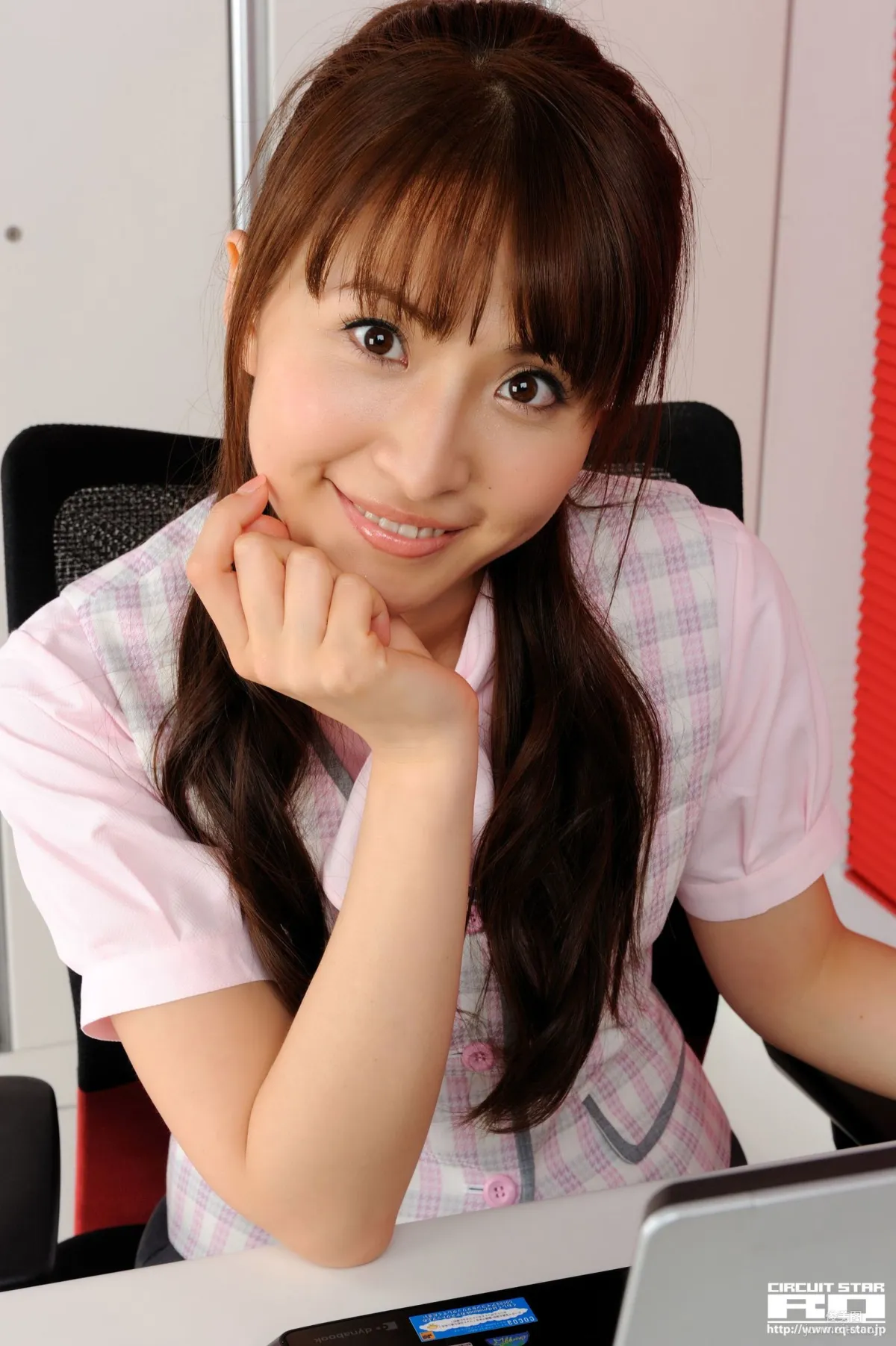 [RQ-STAR] NO.00327 澤井玲菜 Office Lady 寫真集 106
