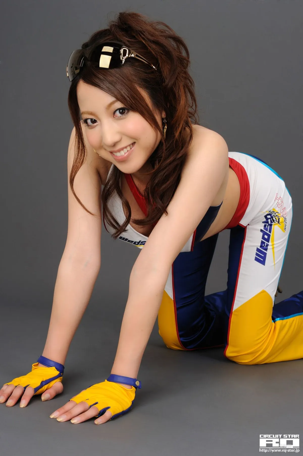 [RQ-STAR] NO.00301 橫山かおり Race Queen 寫真集 122