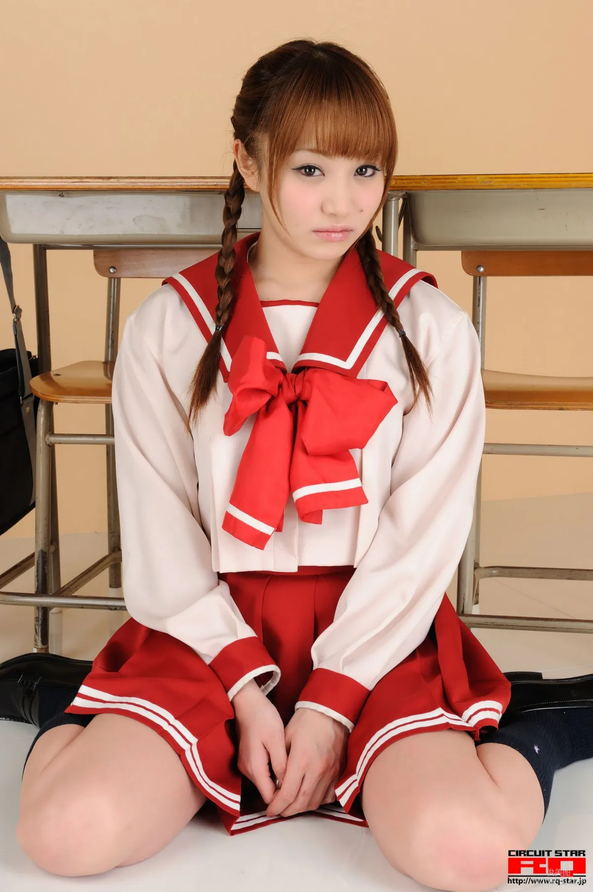 [RQ-STAR] NO.00452 葵由裡佳 Sailor Style 水手服系列 寫真集 44