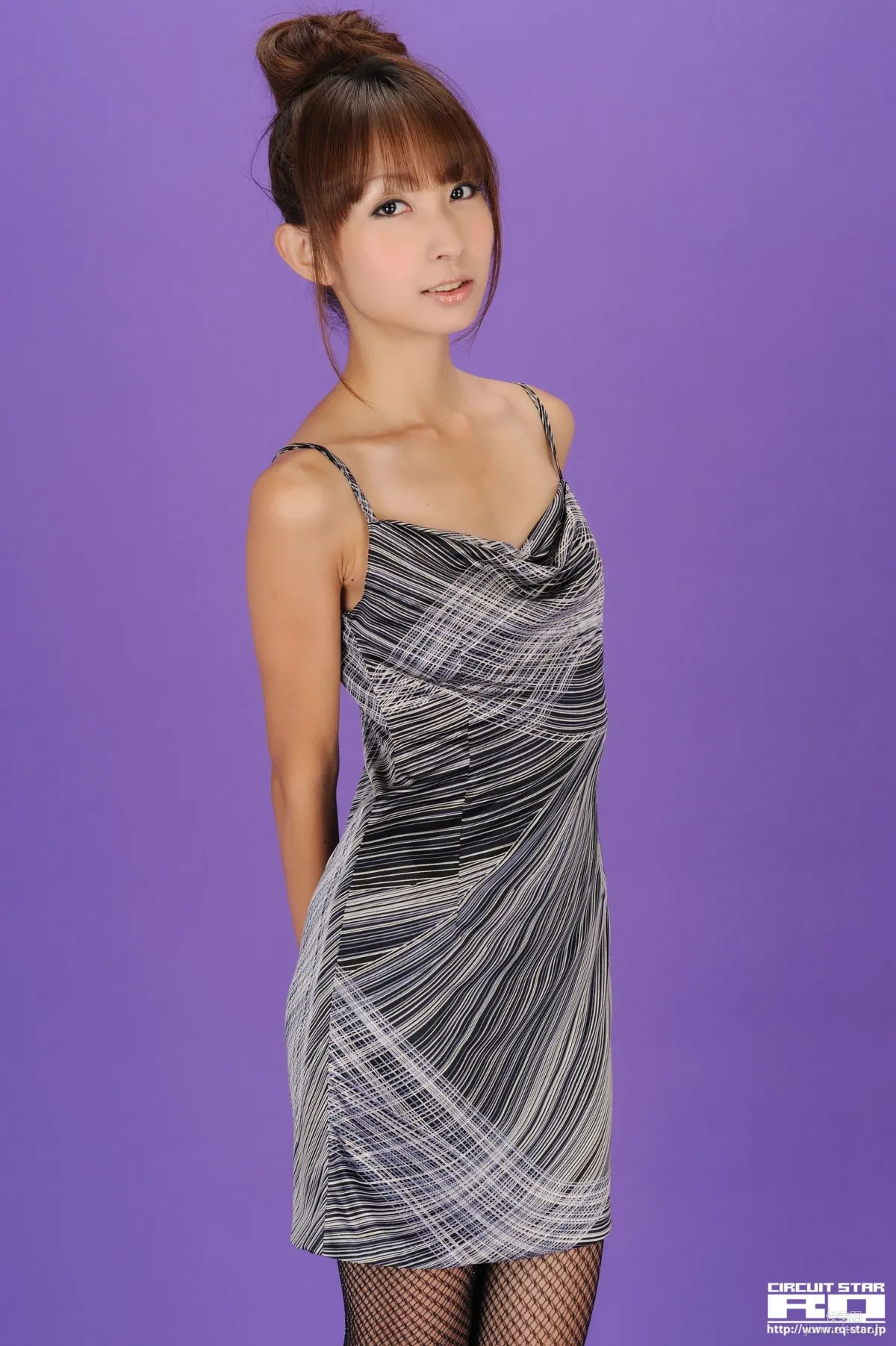 [RQ-STAR] NO.00369 上條かすみ Private Dress 絲襪美腿寫真集 26