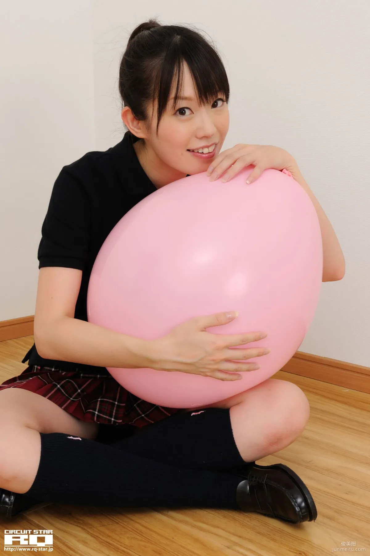 [RQ-STAR] NO.00379 小泉みゆき School Girl 校服系列寫真集 100