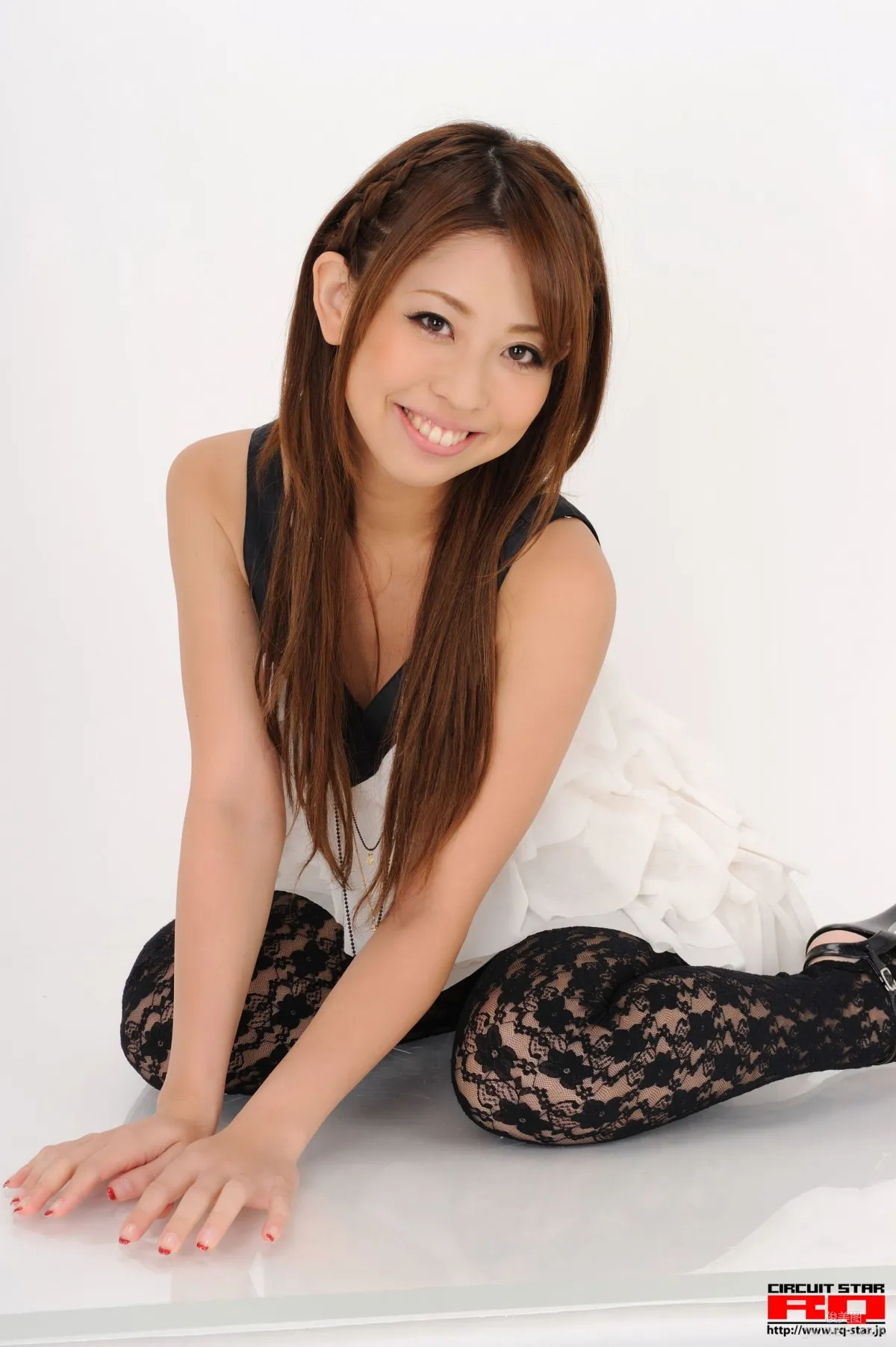 [RQ-STAR] NO.00413 大崎莉央奈 Private Dress 超短裙寫真集 59
