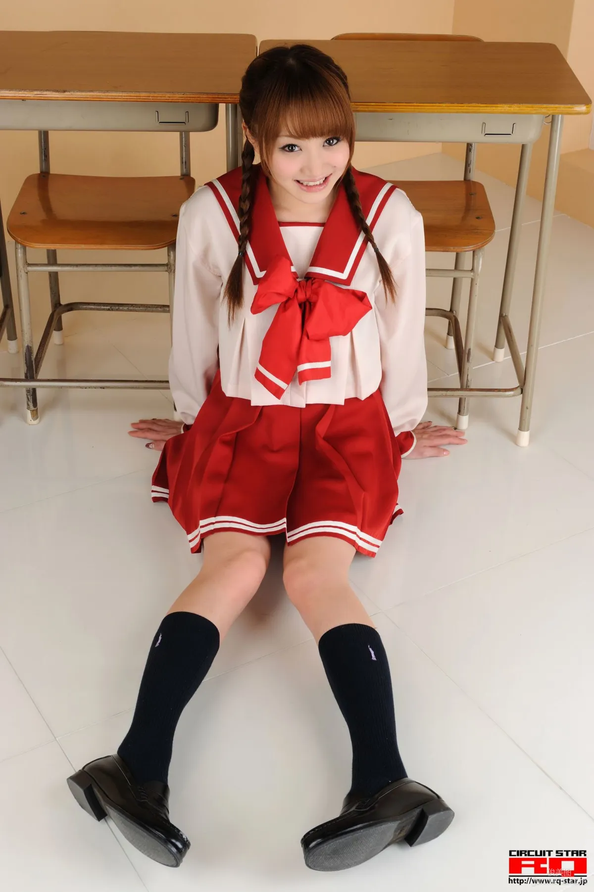 [RQ-STAR] NO.00452 葵由裡佳 Sailor Style 水手服系列 寫真集 51