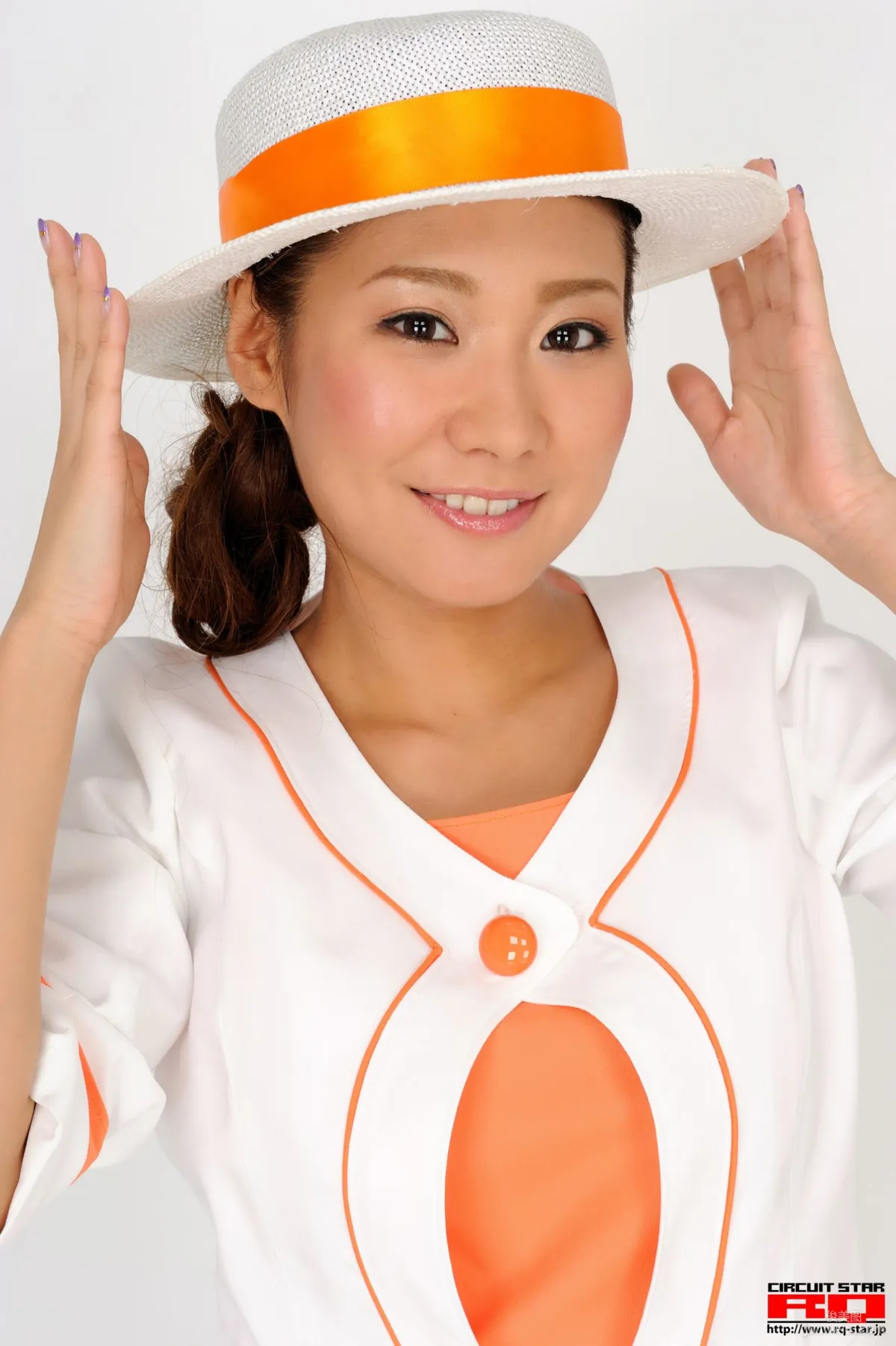 [RQ-STAR] NO.00401 大上留依 Elevator Girl 氣質超短裙寫真集 23
