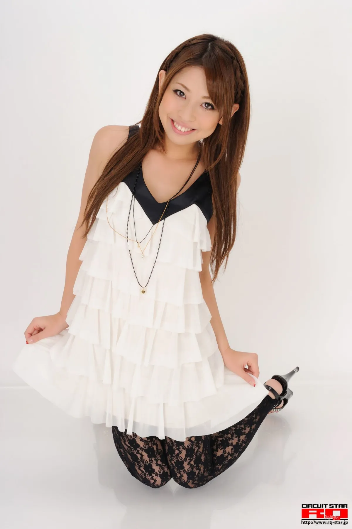 [RQ-STAR] NO.00413 大崎莉央奈 Private Dress 超短裙寫真集 72